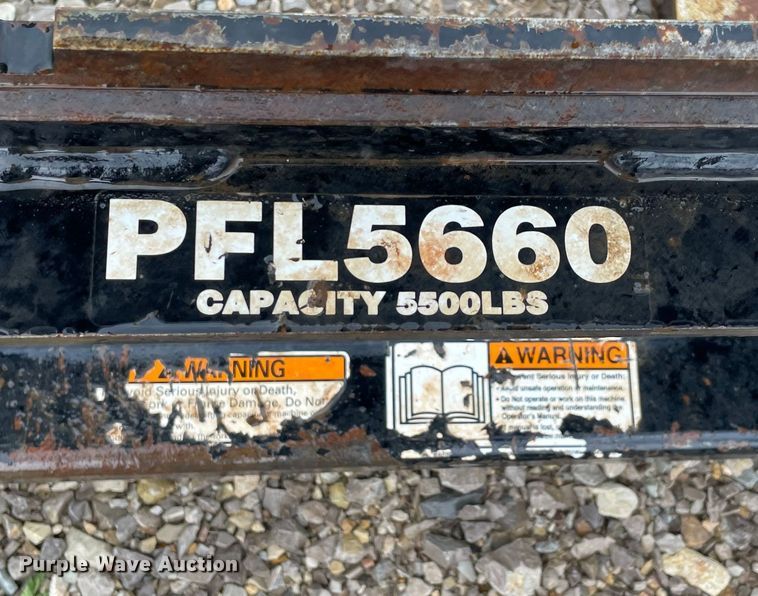 image for item MM9536 Kubota PFL5660  skid steer forks