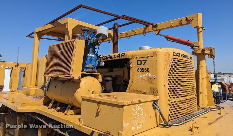 image for item MN9995 Caterpillar D7  tack rig