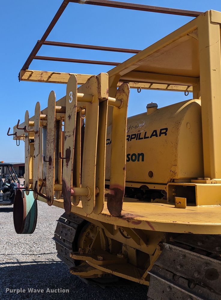 image for item MN9995 Caterpillar D7  tack rig