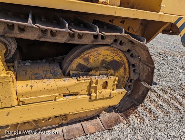 image for item MN9995 Caterpillar D7  tack rig