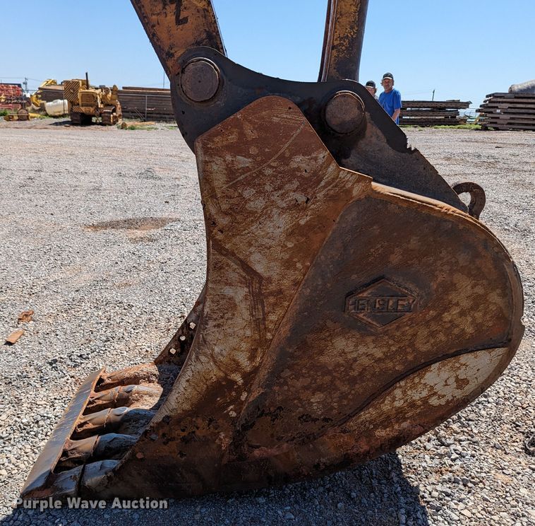 image for item MN9997 2012 Komatsu PC210LC-10  excavator