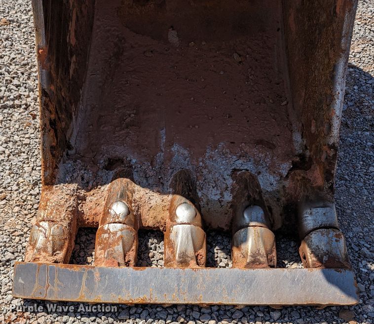 image for item MN9997 2012 Komatsu PC210LC-10  excavator