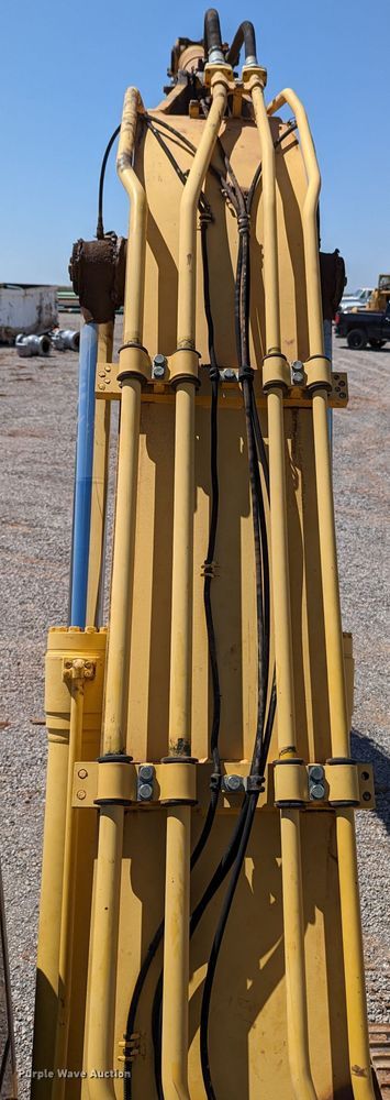 image for item MN9997 2012 Komatsu PC210LC-10  excavator