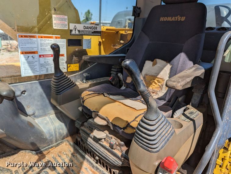 image for item MN9997 2012 Komatsu PC210LC-10  excavator