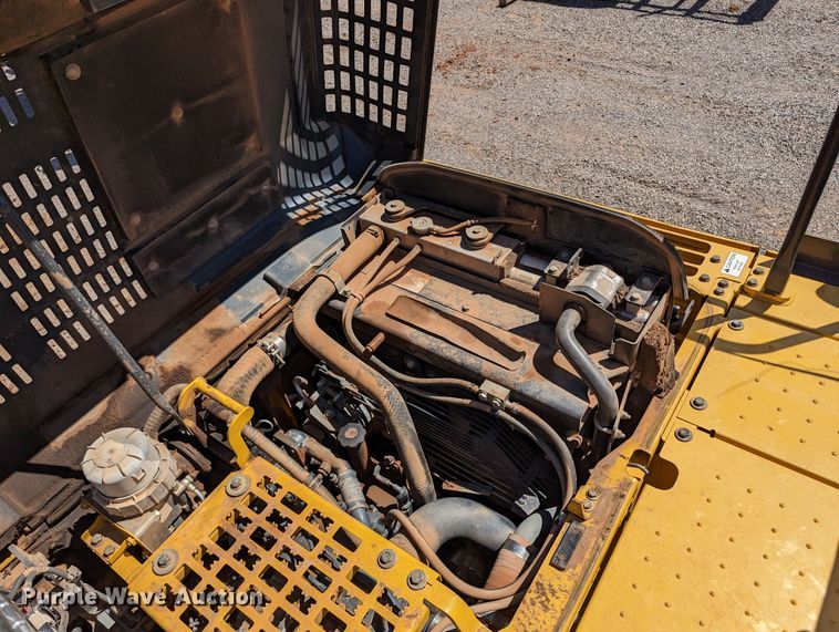 image for item MN9997 2012 Komatsu PC210LC-10  excavator