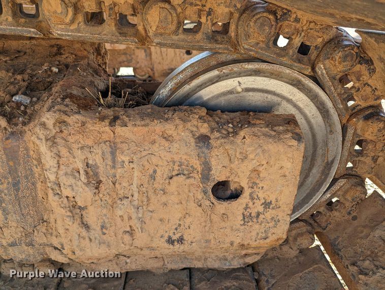 image for item MN9997 2012 Komatsu PC210LC-10  excavator