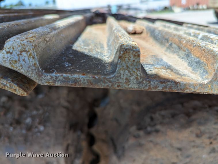 image for item MN9997 2012 Komatsu PC210LC-10  excavator