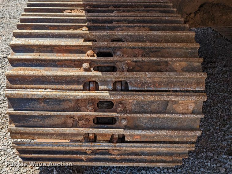 image for item MN9997 2012 Komatsu PC210LC-10  excavator