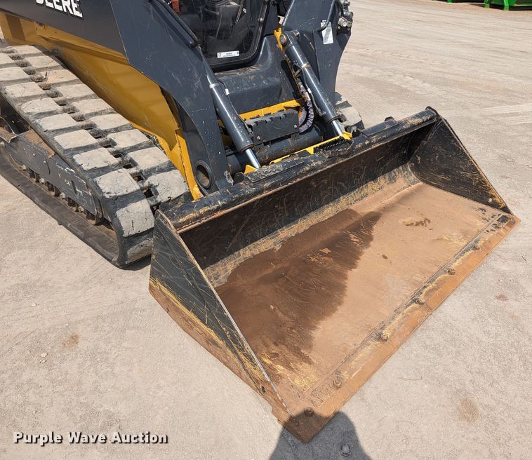 image for item MO9022 2022 John Deere 325G  tracked skid steer loader