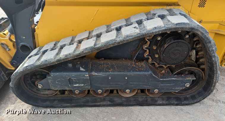 image for item MO9022 2022 John Deere 325G  tracked skid steer loader