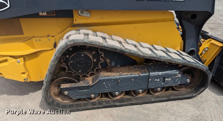 image for item MO9022 2022 John Deere 325G  tracked skid steer loader
