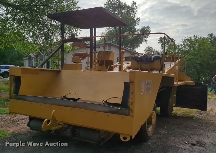 image for item MO9027 Koehring K  chip spreader