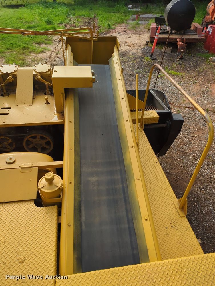 image for item MO9027 Koehring K  chip spreader