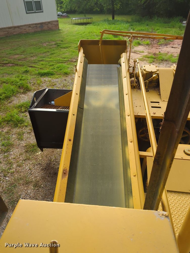 image for item MO9027 Koehring K  chip spreader