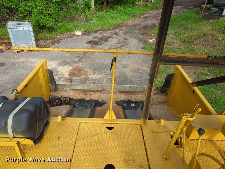 image for item MO9027 Koehring K  chip spreader