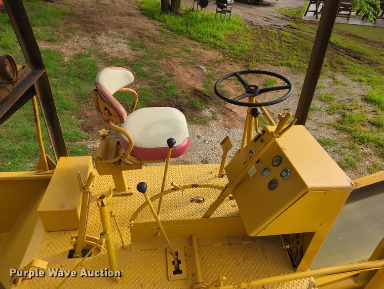 image for item MO9027 Koehring K  chip spreader