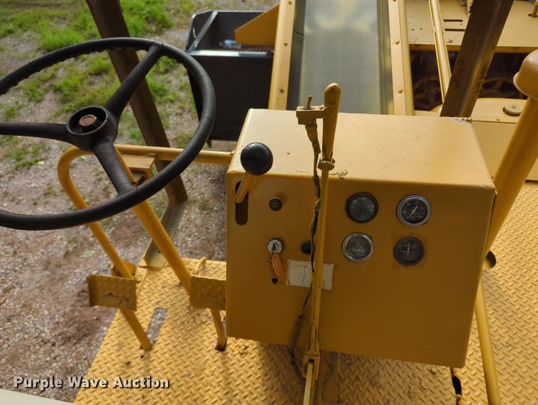 image for item MO9027 Koehring K  chip spreader