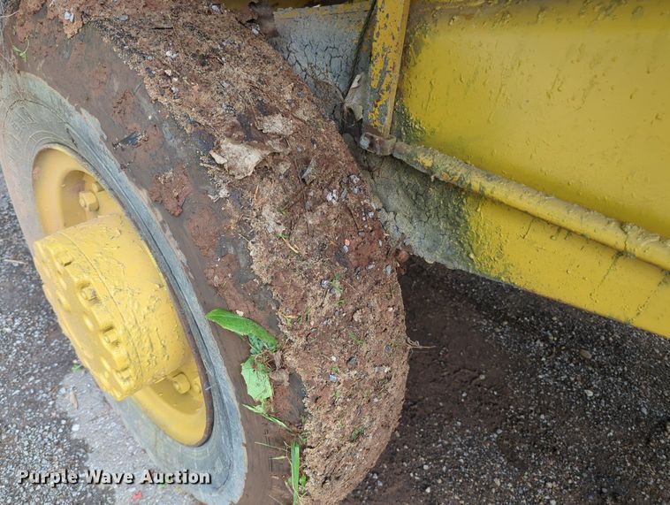 image for item MO9027 Koehring K  chip spreader