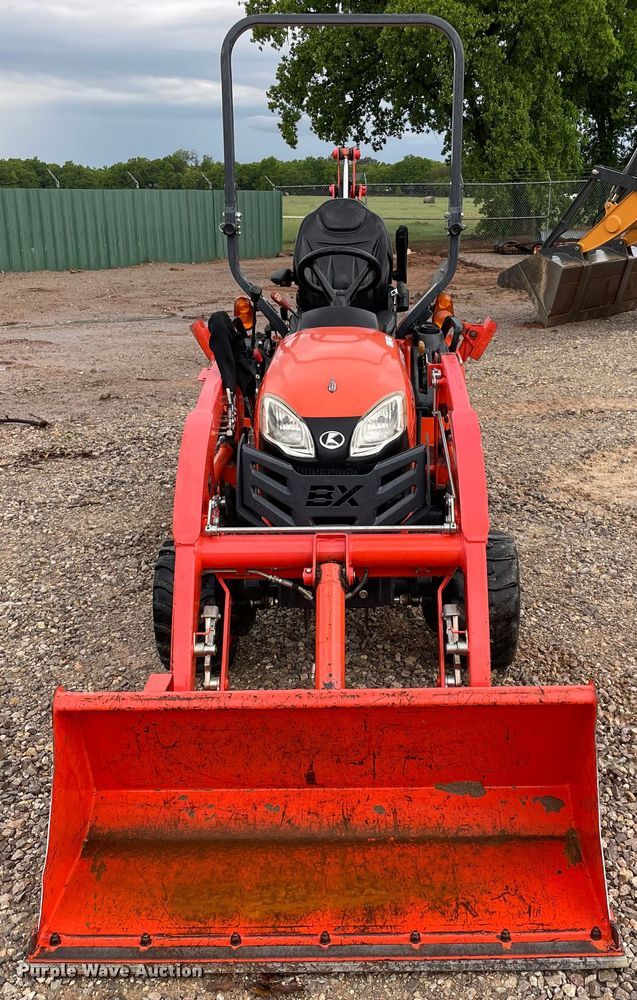 image for item MR9035 2018 Kubota BX23S  MFWD tractor