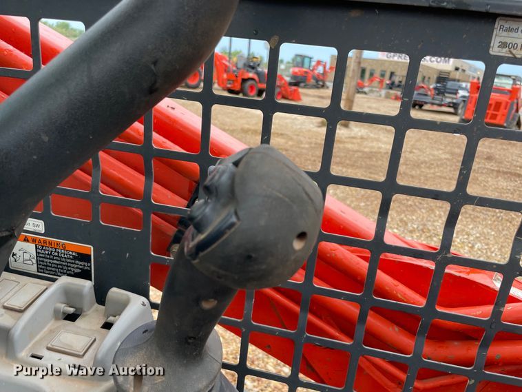 image for item MR9038 2020 Kubota SVL75-2  tracked skid steer loader