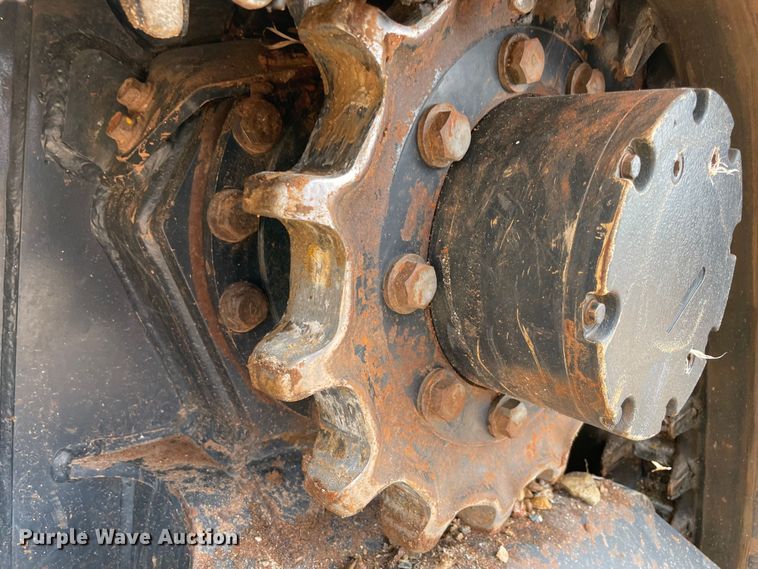 image for item MR9038 2020 Kubota SVL75-2  tracked skid steer loader