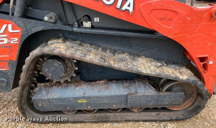 image for item MR9038 2020 Kubota SVL75-2  tracked skid steer loader