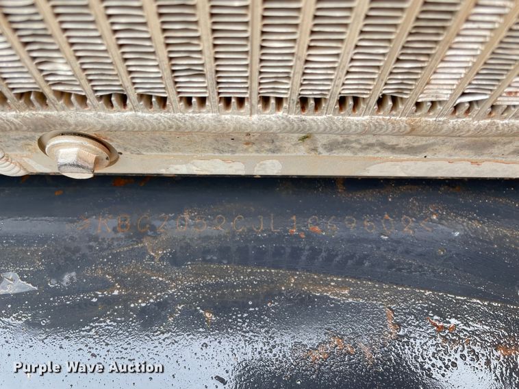 image for item MR9038 2020 Kubota SVL75-2  tracked skid steer loader