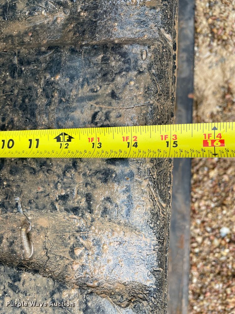 image for item MR9039 2020 Kubota SVL75-2  tracked skid steer loader