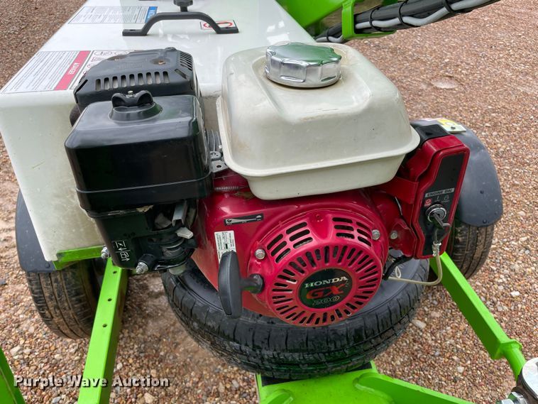 image for item MR9041 Nifty TM34T  boom lift