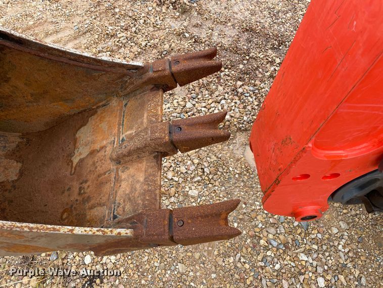 image for item MR9042 2020 Kubota L47  backhoe