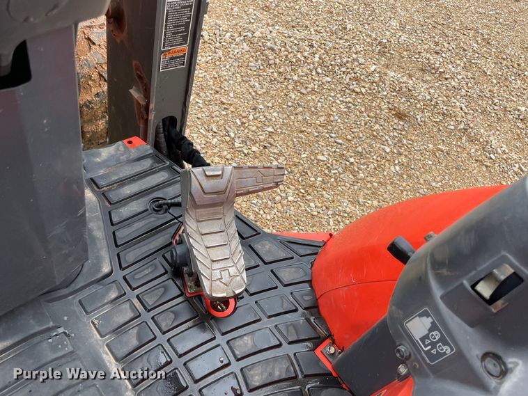 image for item MR9042 2020 Kubota L47  backhoe