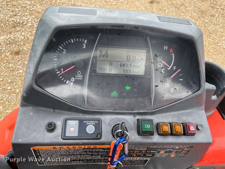 image for item MR9042 2020 Kubota L47  backhoe