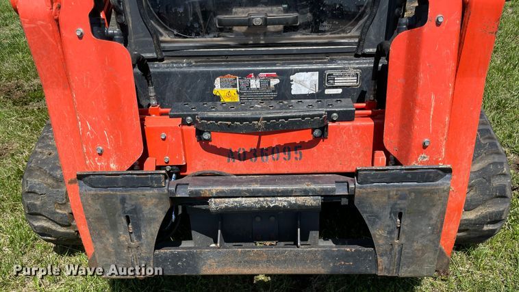 image for item MR9044 2020 Kubota SVL95-2S  tracked skid steer loader