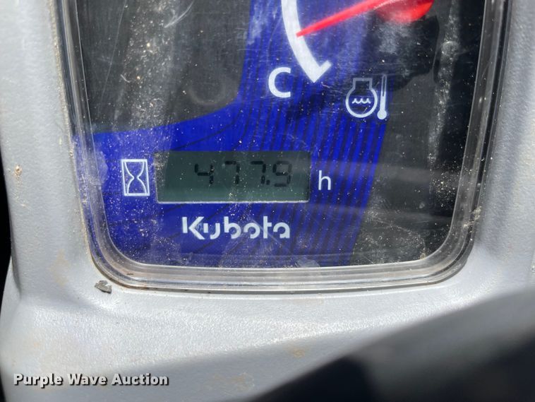 image for item MR9044 2020 Kubota SVL95-2S  tracked skid steer loader