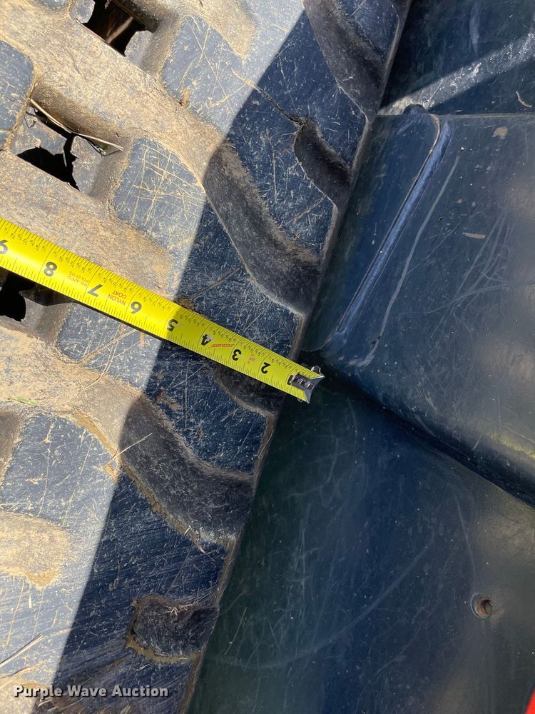 image for item MR9044 2020 Kubota SVL95-2S  tracked skid steer loader