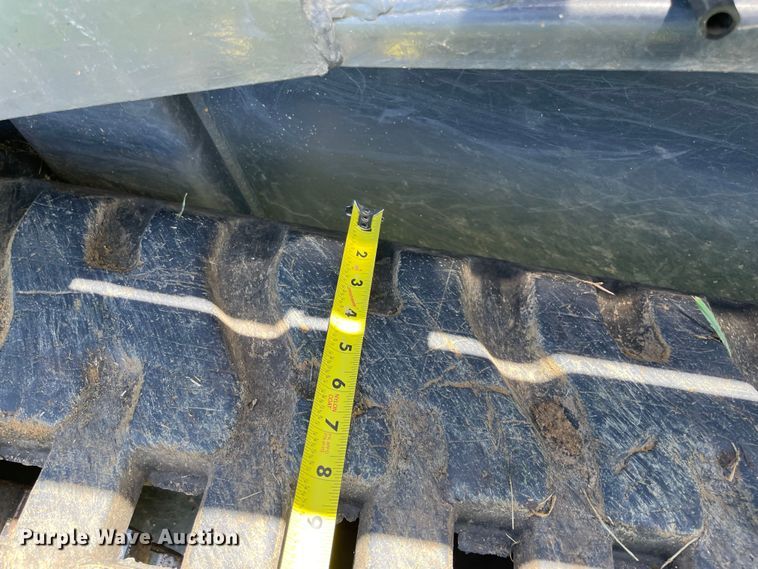 image for item MR9044 2020 Kubota SVL95-2S  tracked skid steer loader