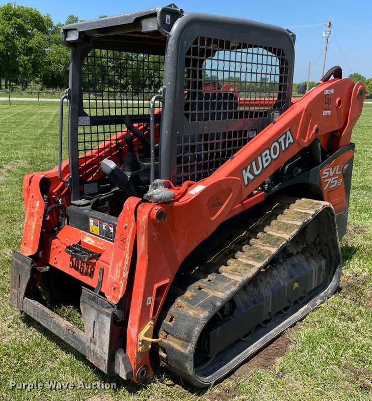 image for item MR9045 2020 Kubota SVL75-2  tracked skid steer loader