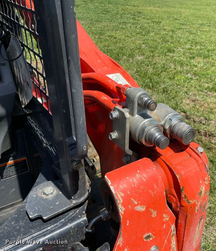 image for item MR9045 2020 Kubota SVL75-2  tracked skid steer loader