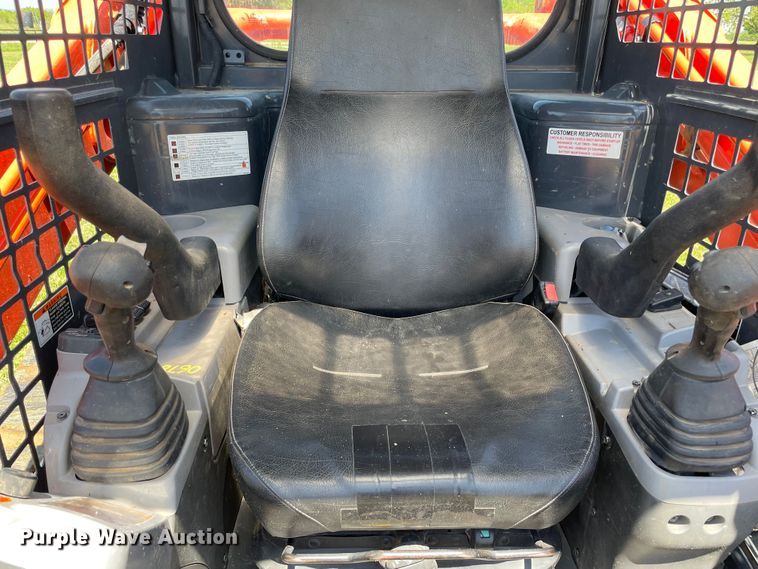 image for item MR9045 2020 Kubota SVL75-2  tracked skid steer loader