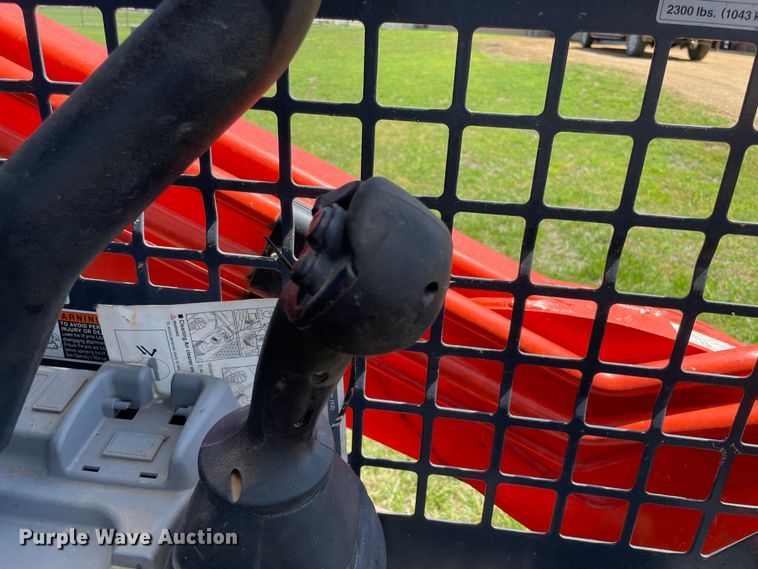 image for item MR9045 2020 Kubota SVL75-2  tracked skid steer loader