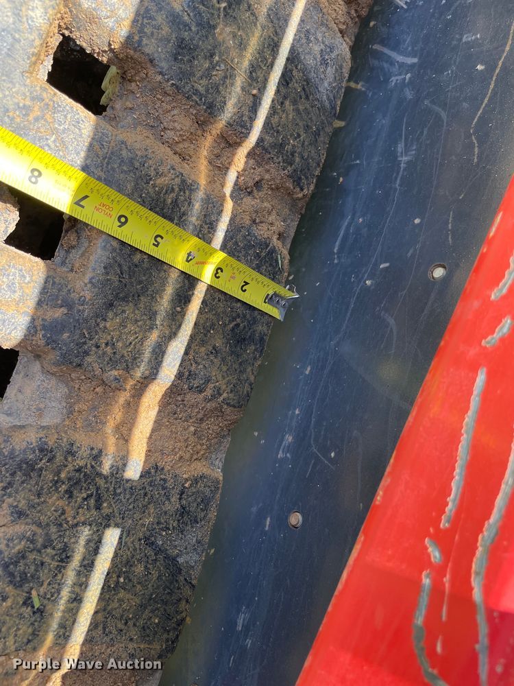 image for item MR9045 2020 Kubota SVL75-2  tracked skid steer loader