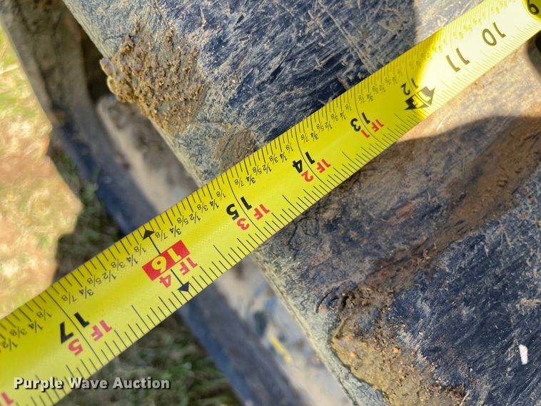 image for item MR9045 2020 Kubota SVL75-2  tracked skid steer loader