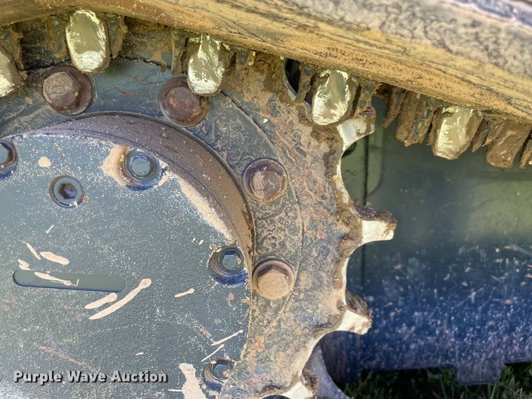 image for item MR9045 2020 Kubota SVL75-2  tracked skid steer loader