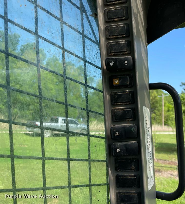 image for item MR9050 2020 New Holland C332  tracked skid steer loader