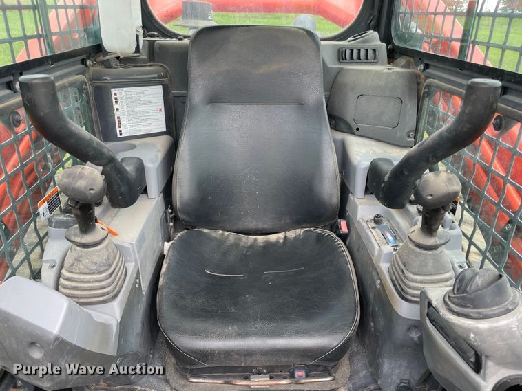 image for item MR9064 Kubota SVL95-2S  tracked skid steer loader