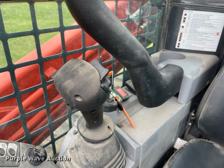 image for item MR9064 Kubota SVL95-2S  tracked skid steer loader