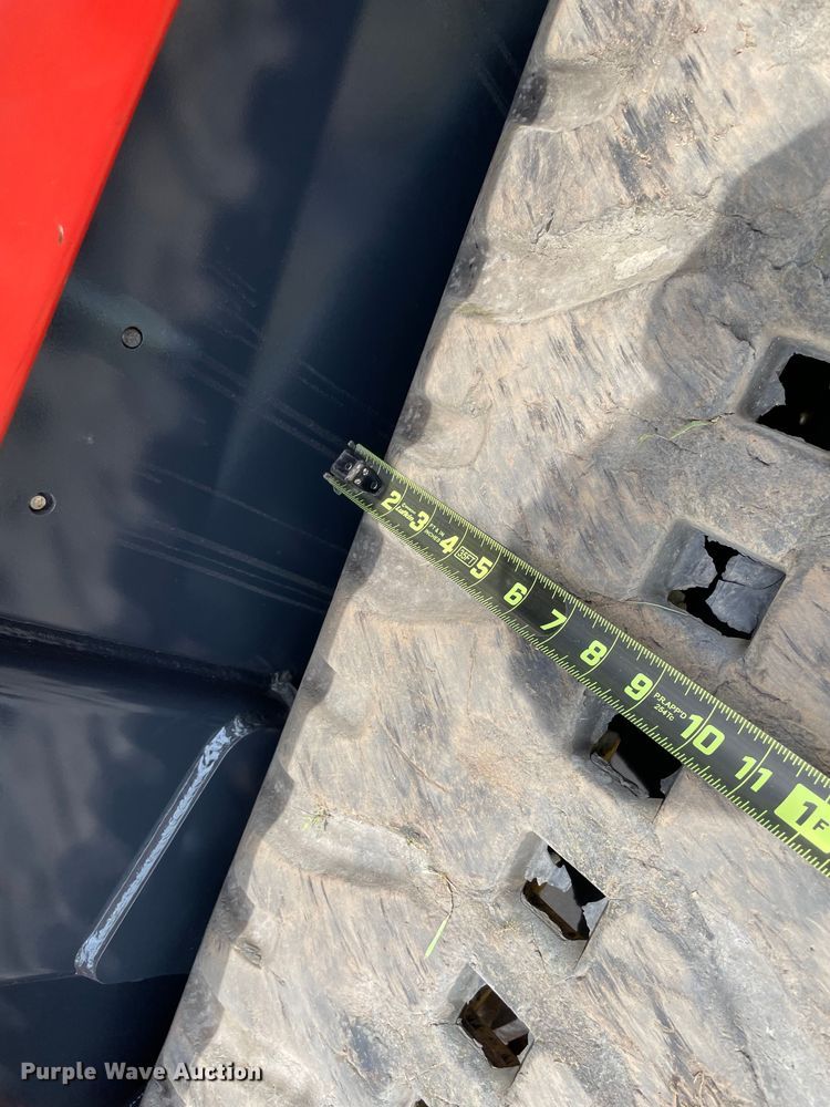 image for item MR9064 Kubota SVL95-2S  tracked skid steer loader