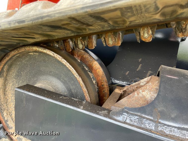 image for item MR9064 Kubota SVL95-2S  tracked skid steer loader