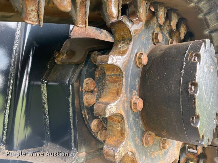 image for item MR9064 Kubota SVL95-2S  tracked skid steer loader