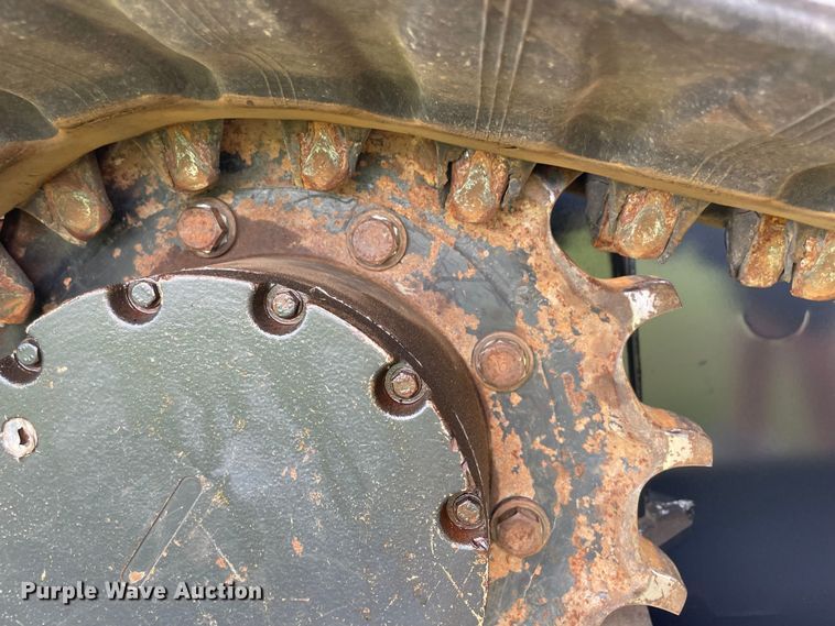 image for item MR9064 Kubota SVL95-2S  tracked skid steer loader